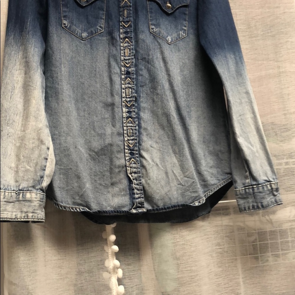 Denim button down shirt - Picture 2 of 4